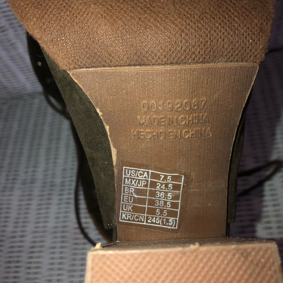 Forever 21 lace up heel with open toe & heel - Picture 7 of 7